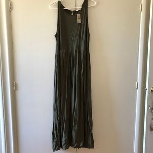 LOFT BRAND NEW OLIVE GREEN MAXI DRESS